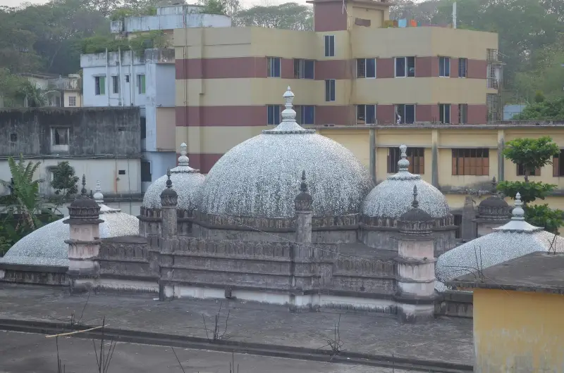 কদম মুবারক মসজিদ-এর ছবি